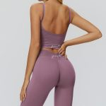top deportivo de mujer color malva, colección aligned