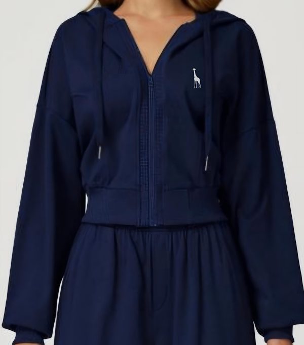 chaqueta deportiva de entretiempo en elegante color navy, con cremallera frontal