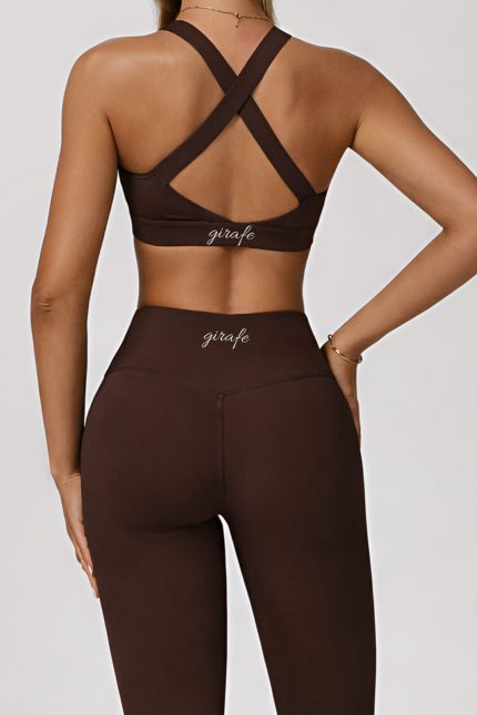 Top deportivo Iron Chocolat - L