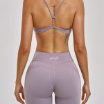 Vista trasera de shorts muse lilac de girafe